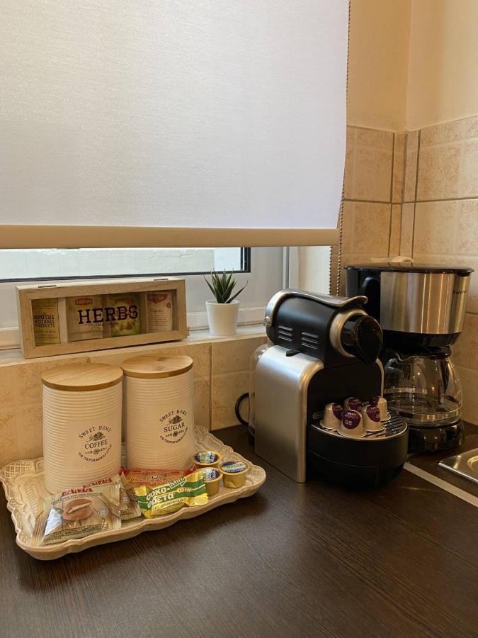 Elegant Glyfada Apartment-Private Garden-Near Metro 雅典 外观 照片