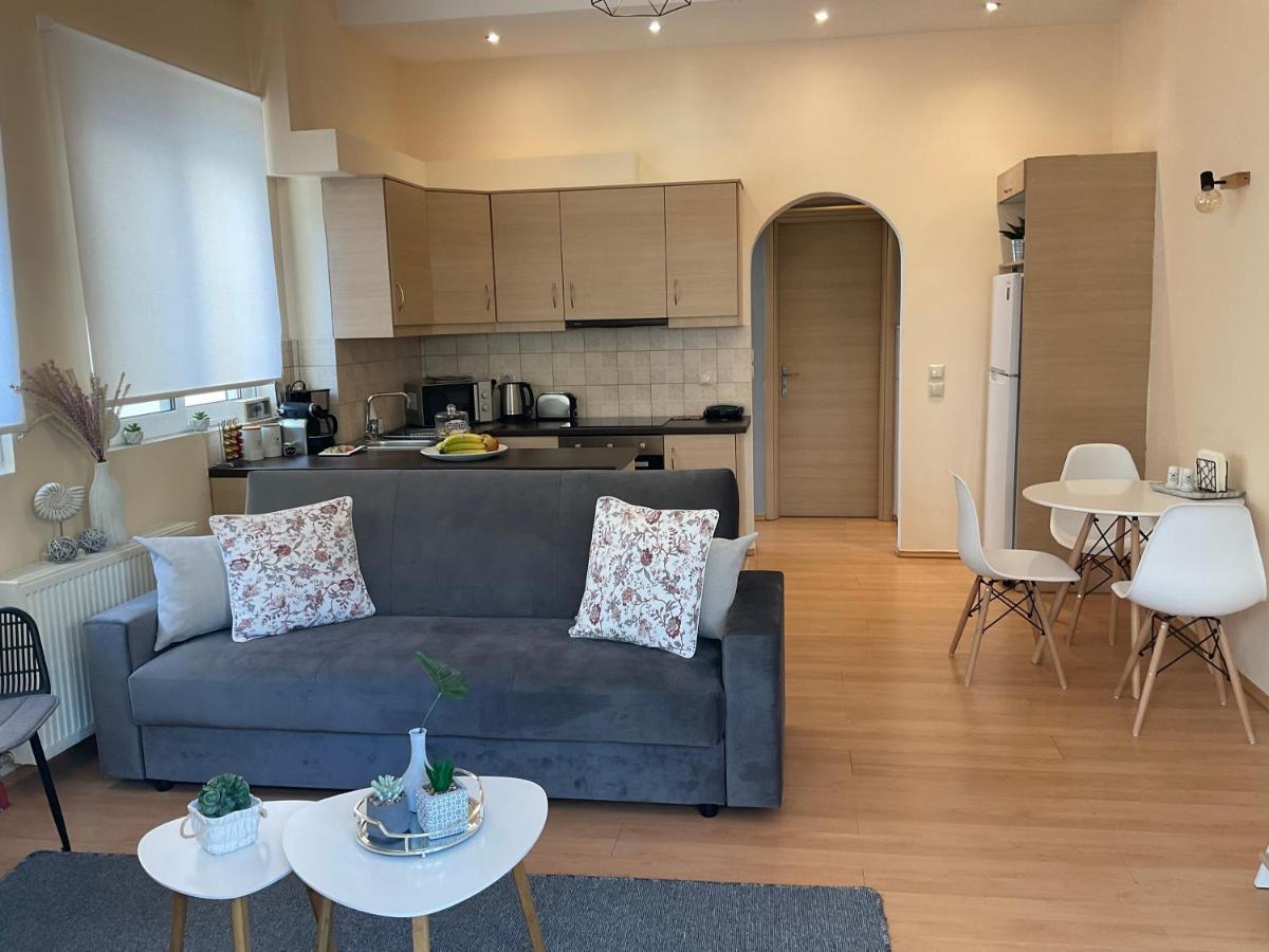Elegant Glyfada Apartment-Private Garden-Near Metro 雅典 外观 照片