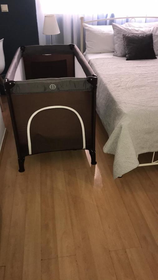 Elegant Glyfada Apartment-Private Garden-Near Metro 雅典 外观 照片