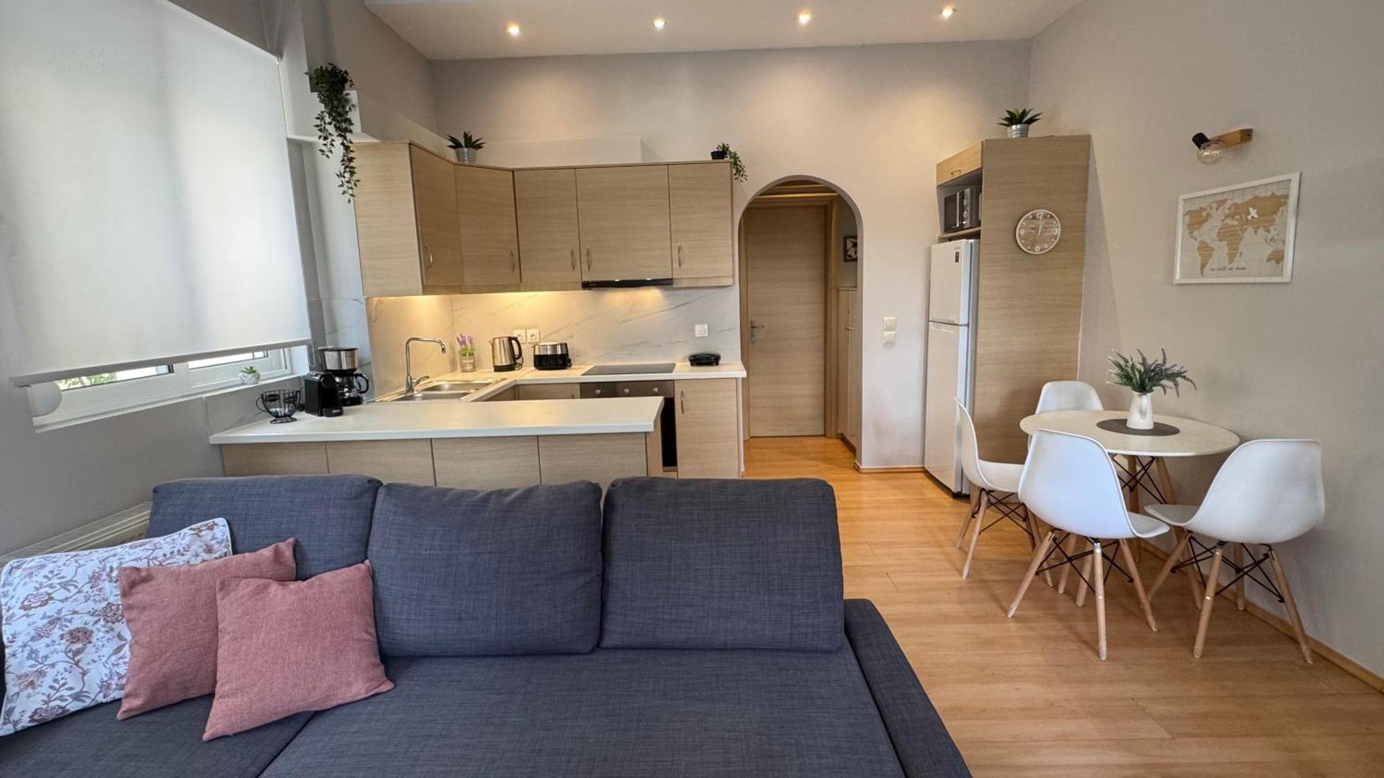 Elegant Glyfada Apartment-Private Garden-Near Metro 雅典 外观 照片